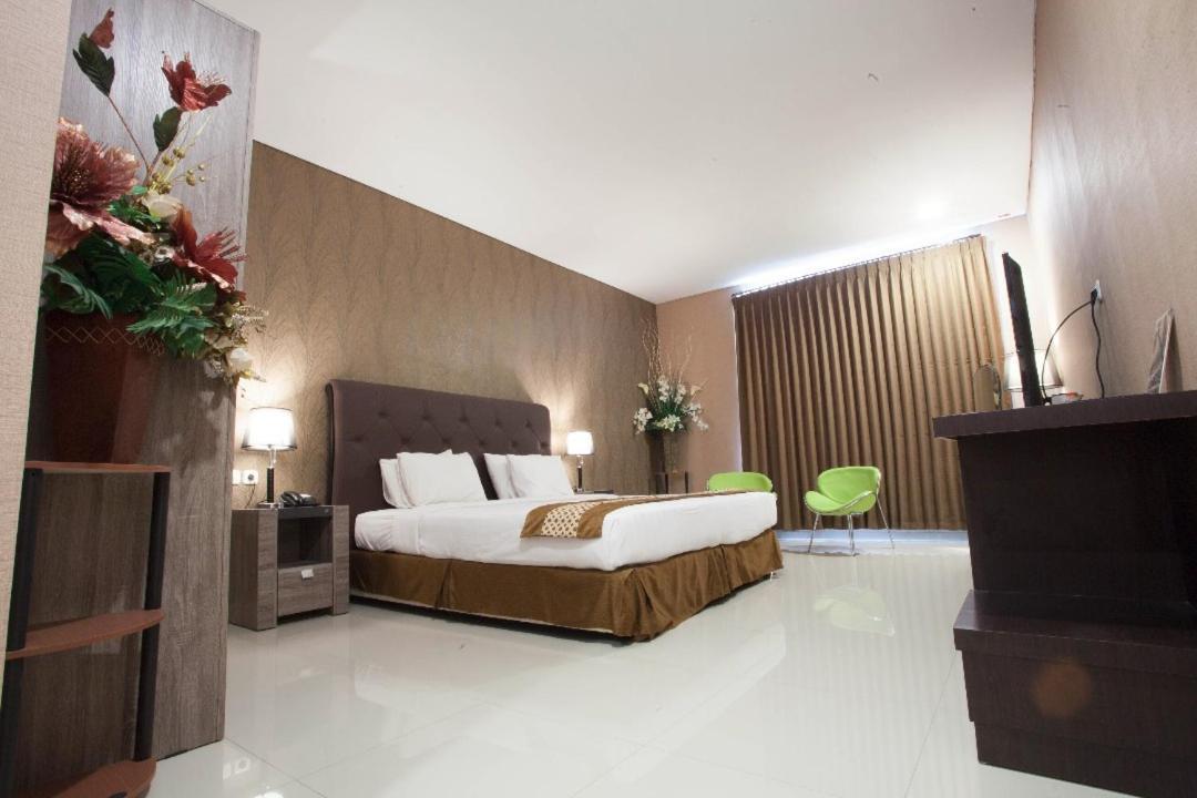 Neo Cempaka Hill Hotel Jembel Exteriér fotografie